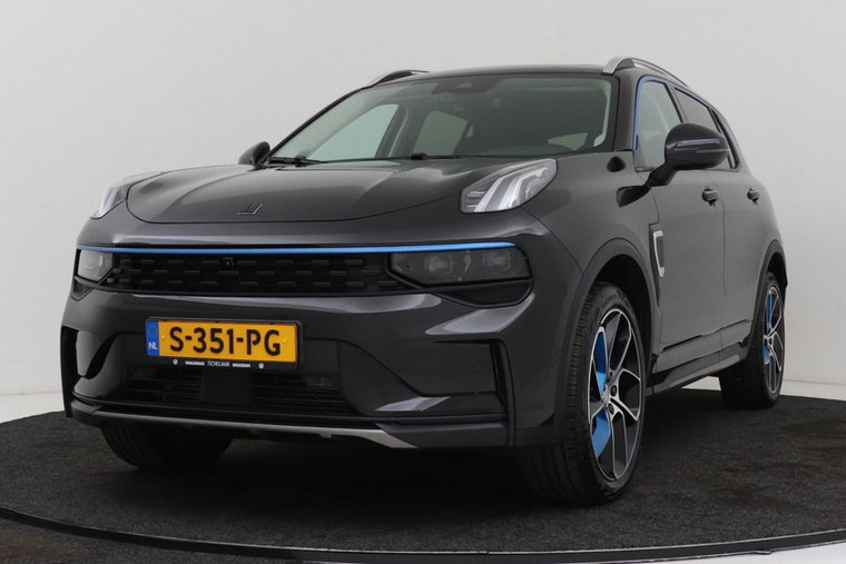 Vehicle Image 15
