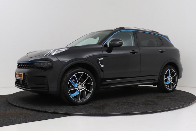 Vehicle Image 6