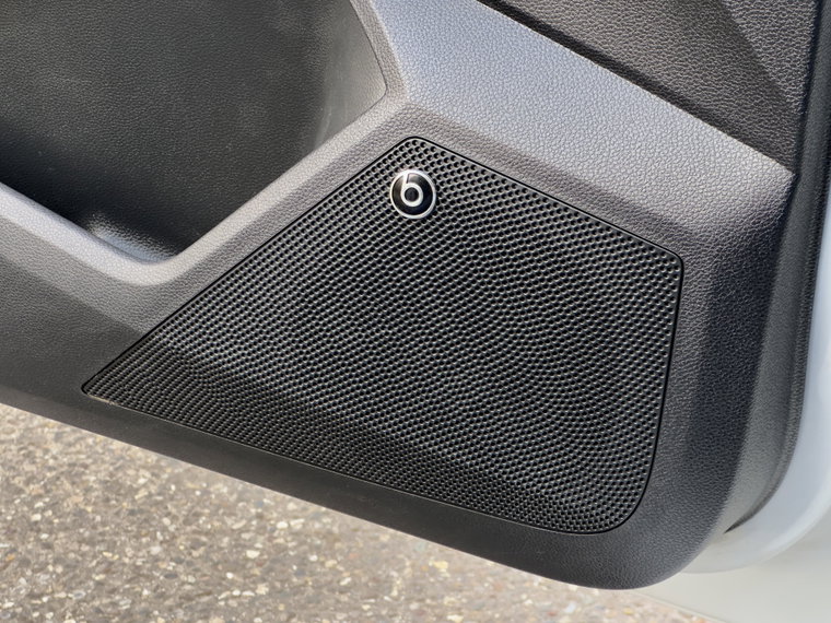 Vehicle Image 23
