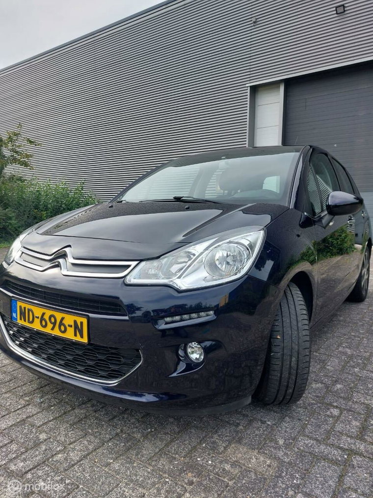 Vehicle Image 29