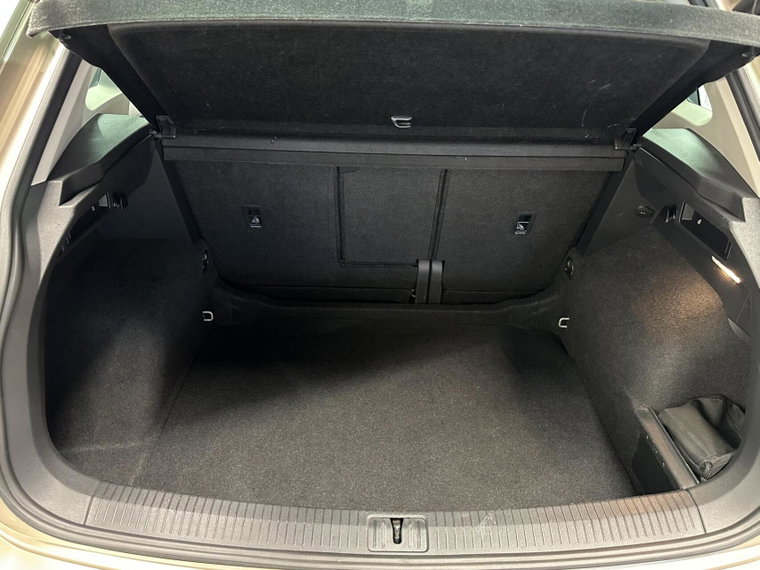 Vehicle Image 41