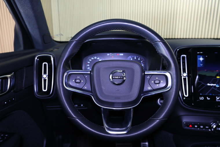 Vehicle Image 38