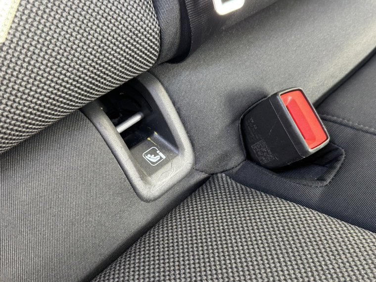 Vehicle Image 45