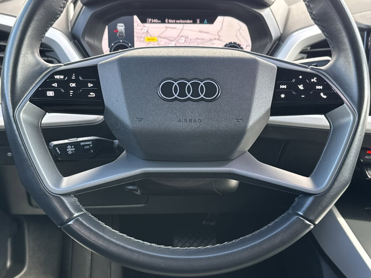 Vehicle Image 52