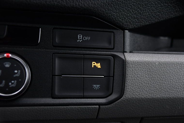 Vehicle Image 24