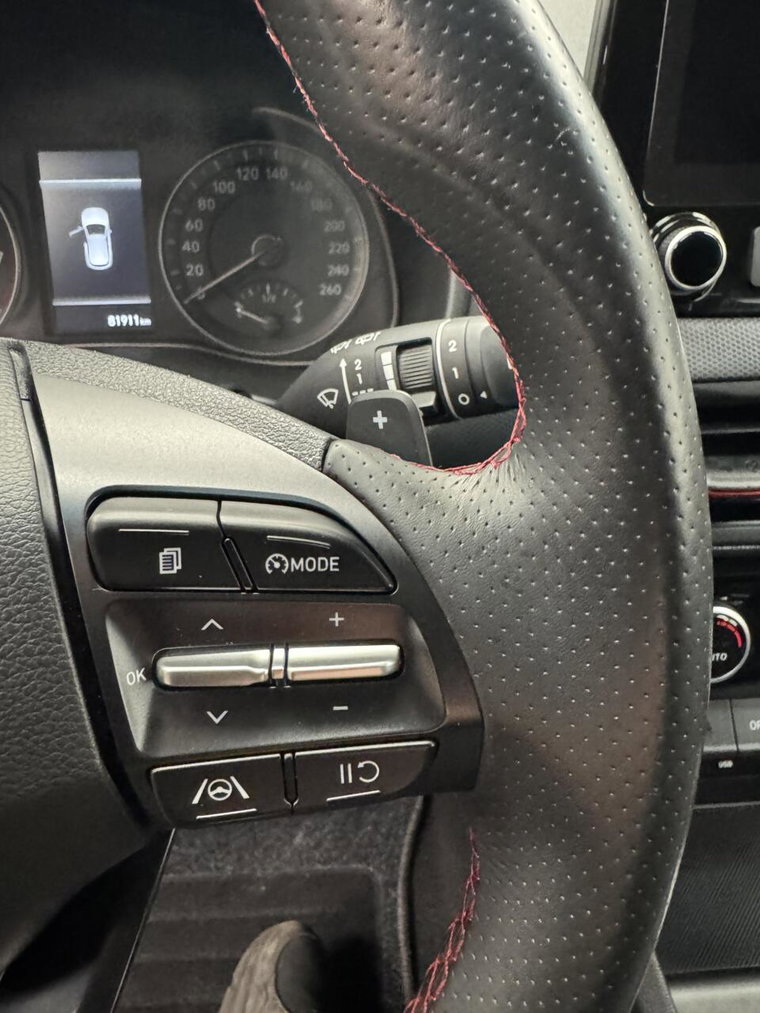 Vehicle Image 39