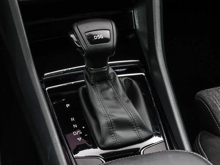 Vehicle Image 33