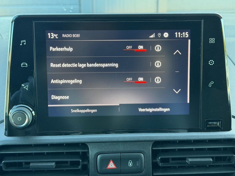 Vehicle Image 26
