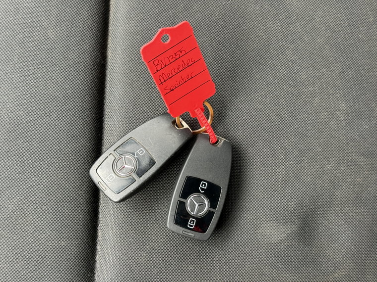 Vehicle Image 27