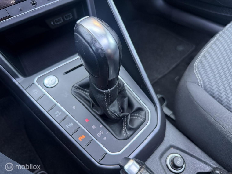 Vehicle Image 42