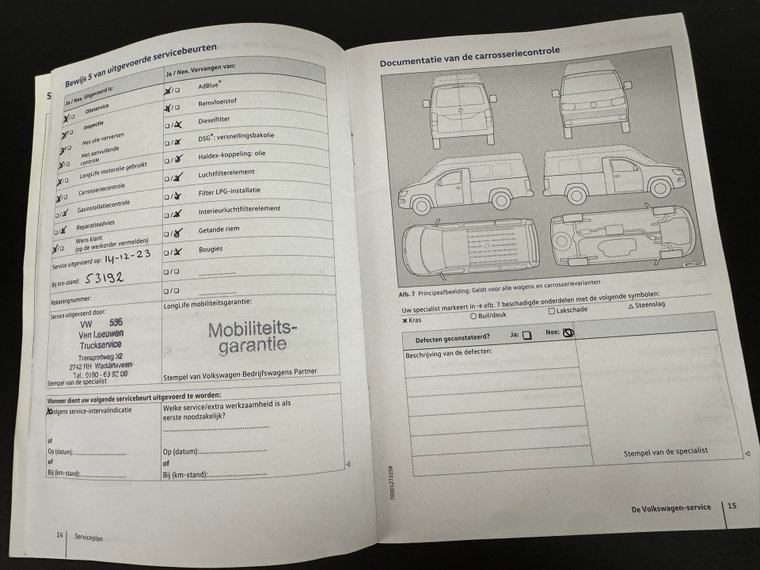Vehicle Image 36