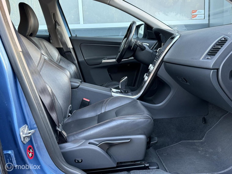 Vehicle Image 48