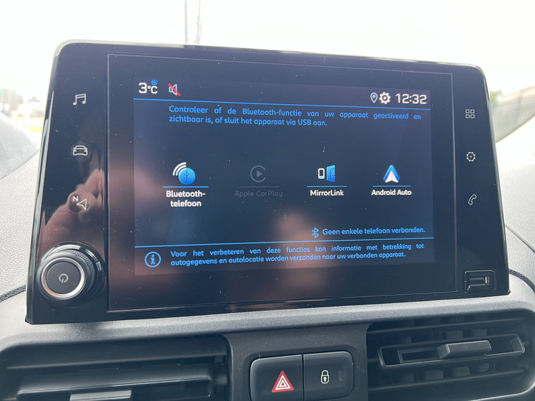 Vehicle Image 38