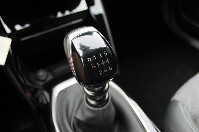 Vehicle Image 17
