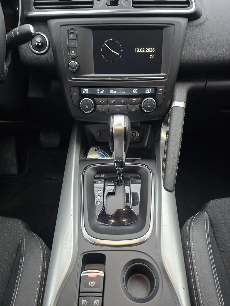 Vehicle Image 24