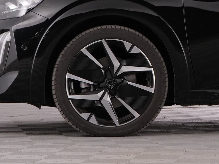 Vehicle Image 36