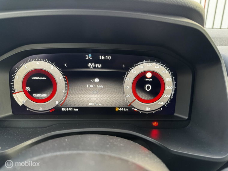 Vehicle Image 39
