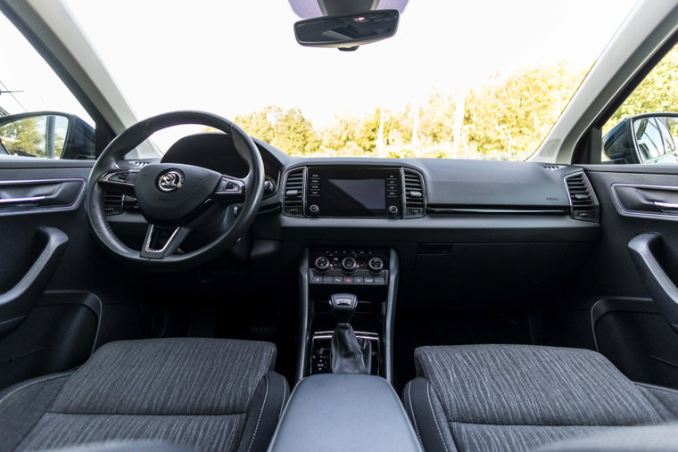Vehicle Image 25