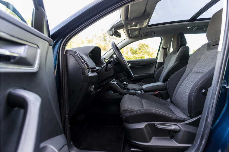 Vehicle Image 8
