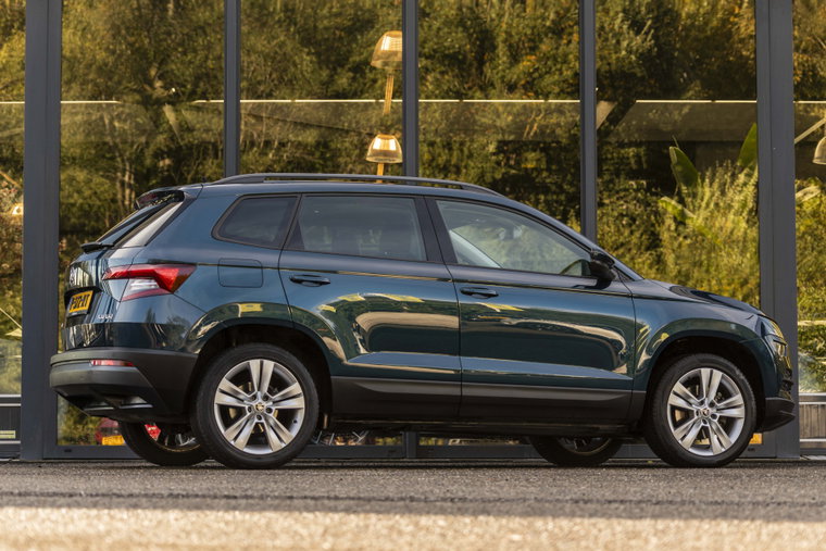 Vehicle Image 9