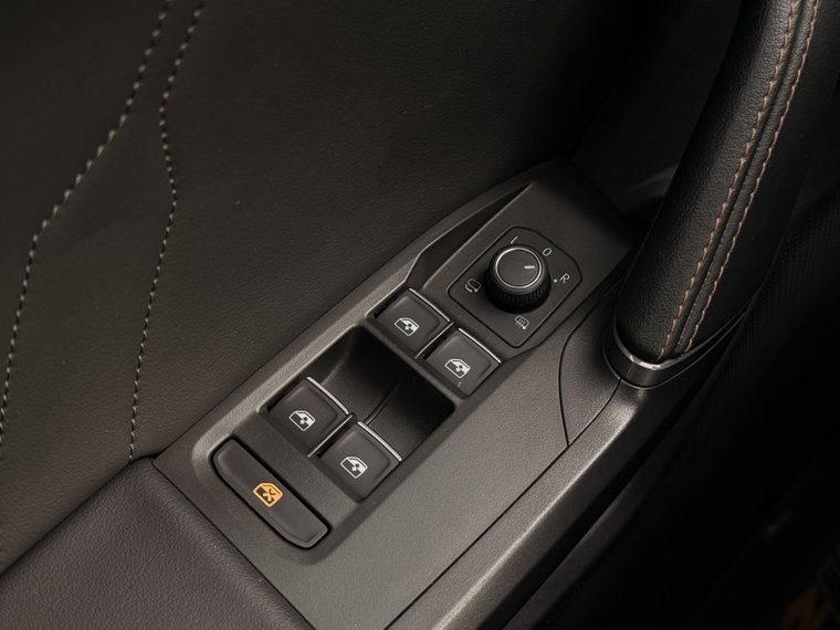 Vehicle Image 39