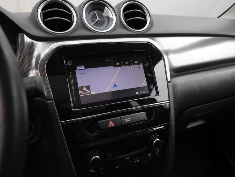 Vehicle Image 19