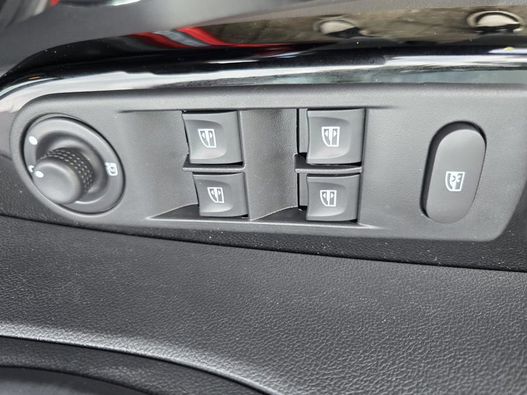 Vehicle Image 27