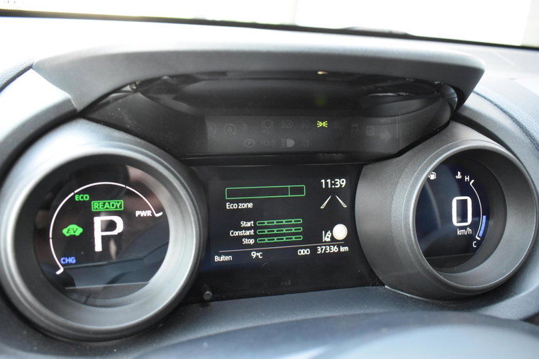 Vehicle Image 17