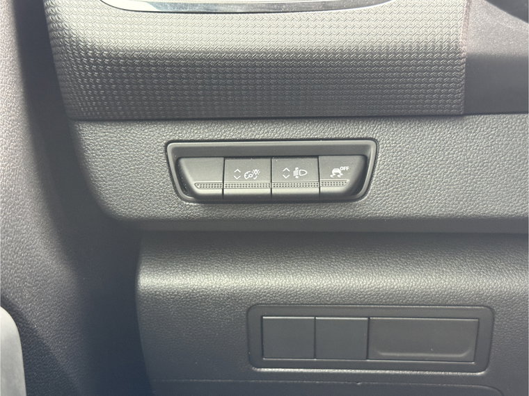Vehicle Image 28