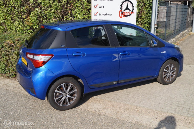 Vehicle Image 28
