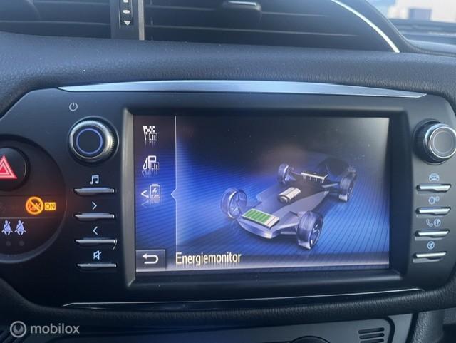 Vehicle Image 36