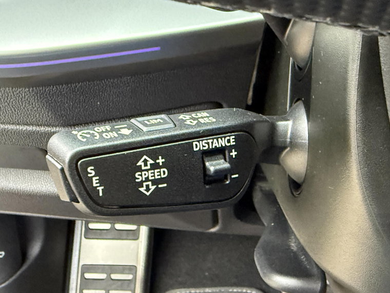 Vehicle Image 39