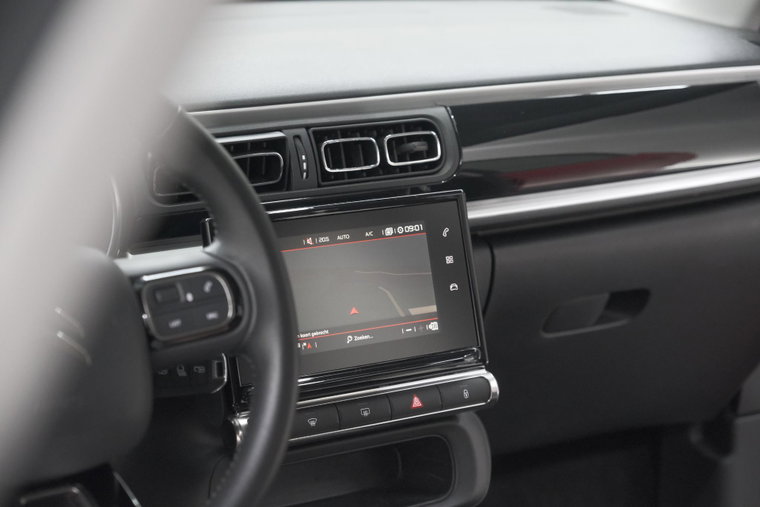 Vehicle Image 38
