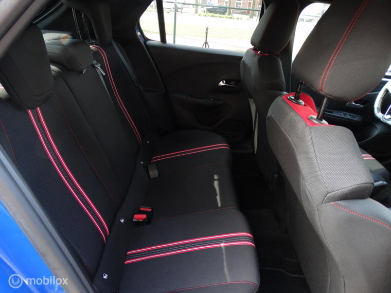 Vehicle Image 21