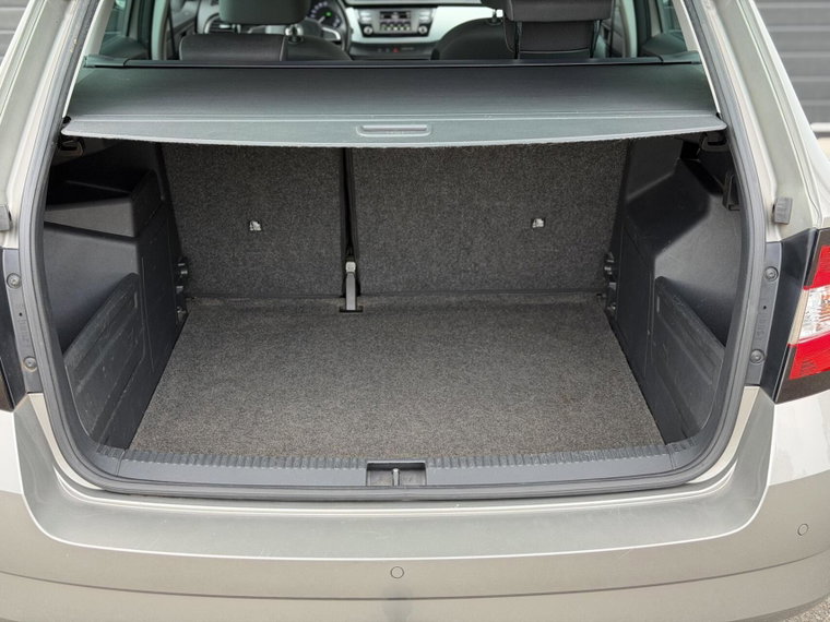 Vehicle Image 31