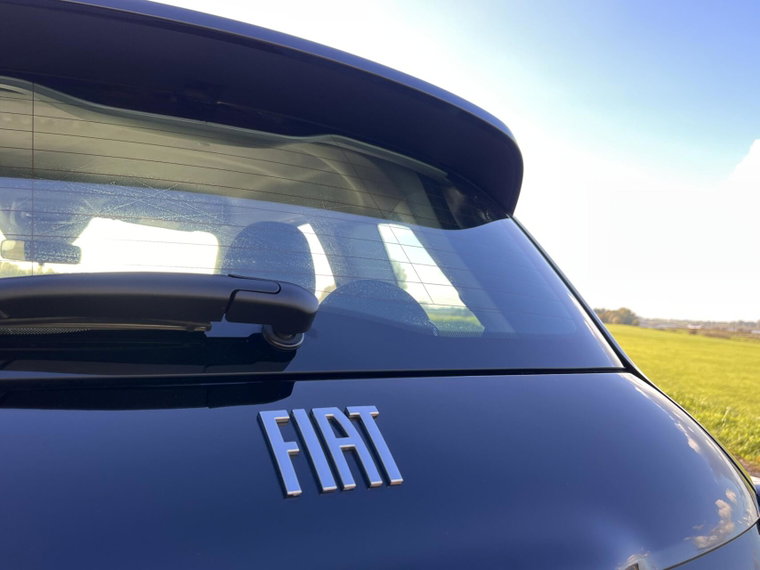 Vehicle Image 26