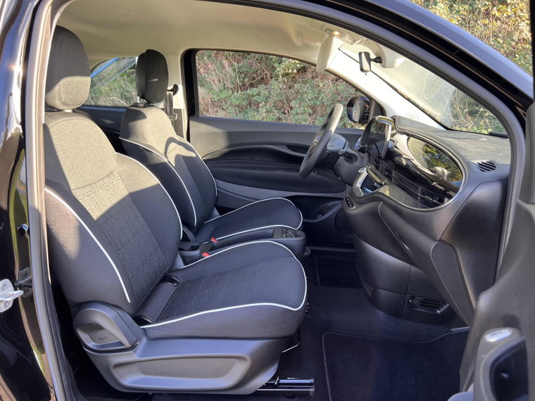 Vehicle Image 40