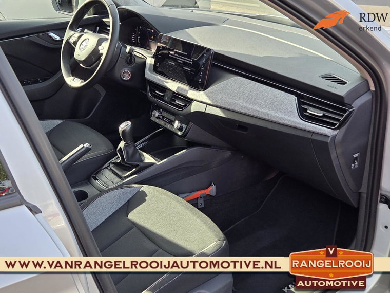 Vehicle Image 36