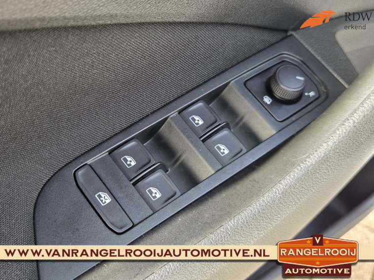 Vehicle Image 39