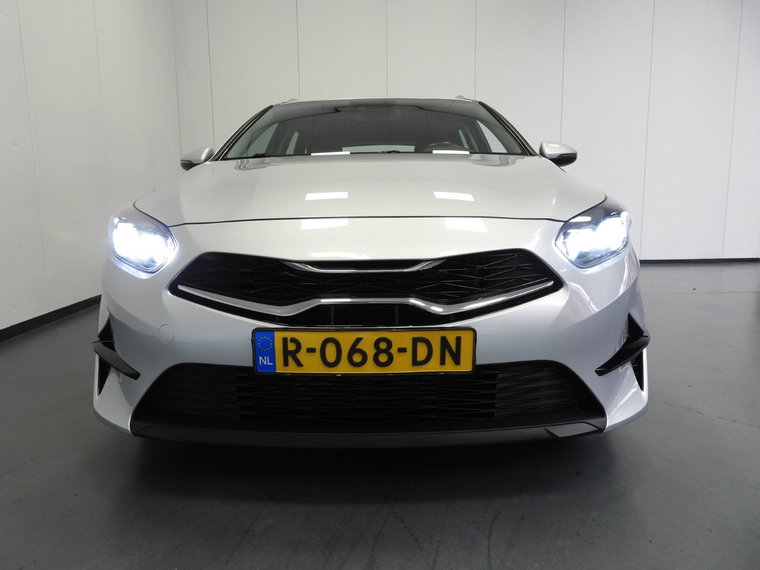 Vehicle Image 33