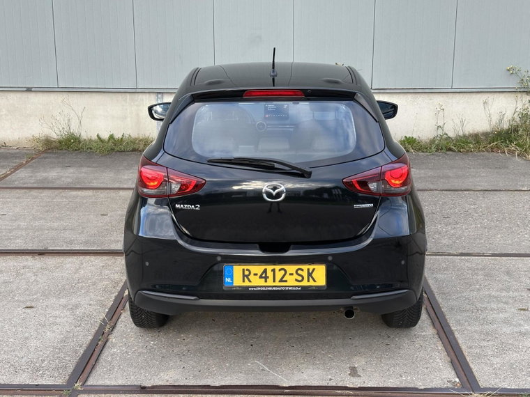Vehicle Image 10