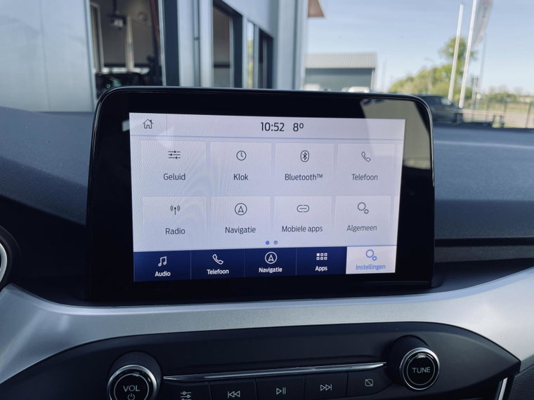 Vehicle Image 19