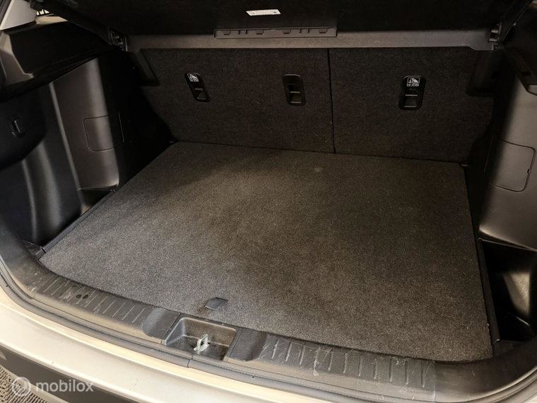 Vehicle Image 33