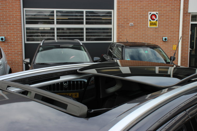 Vehicle Image 33