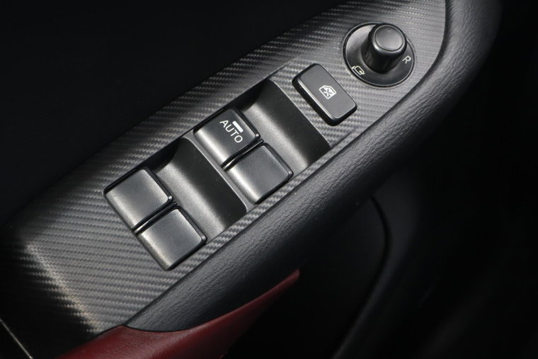 Vehicle Image 26