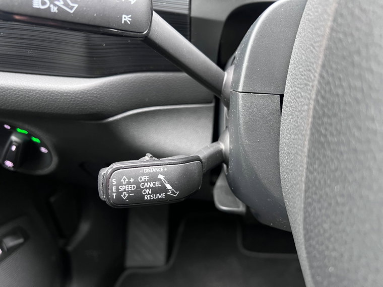 Vehicle Image 40