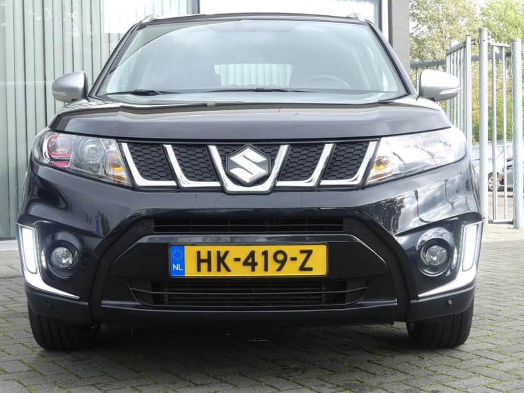 Vehicle Image 9