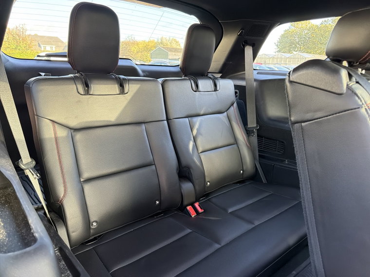 Vehicle Image 38