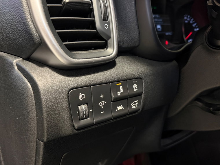 Vehicle Image 28