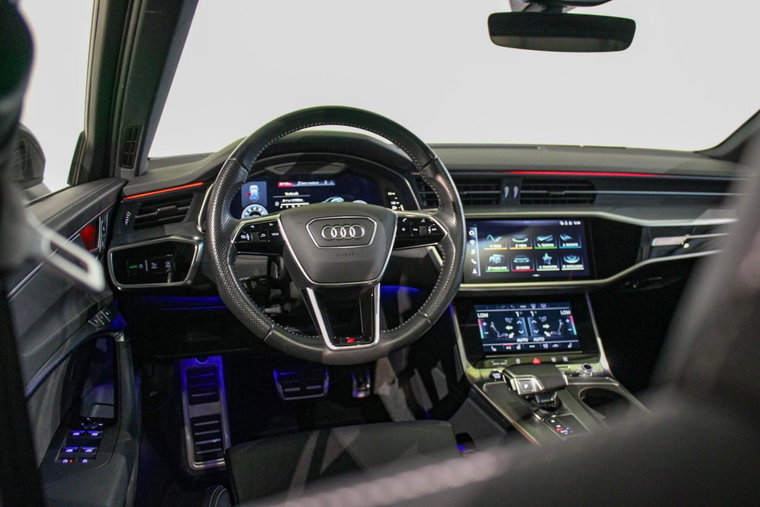 Vehicle Image 17